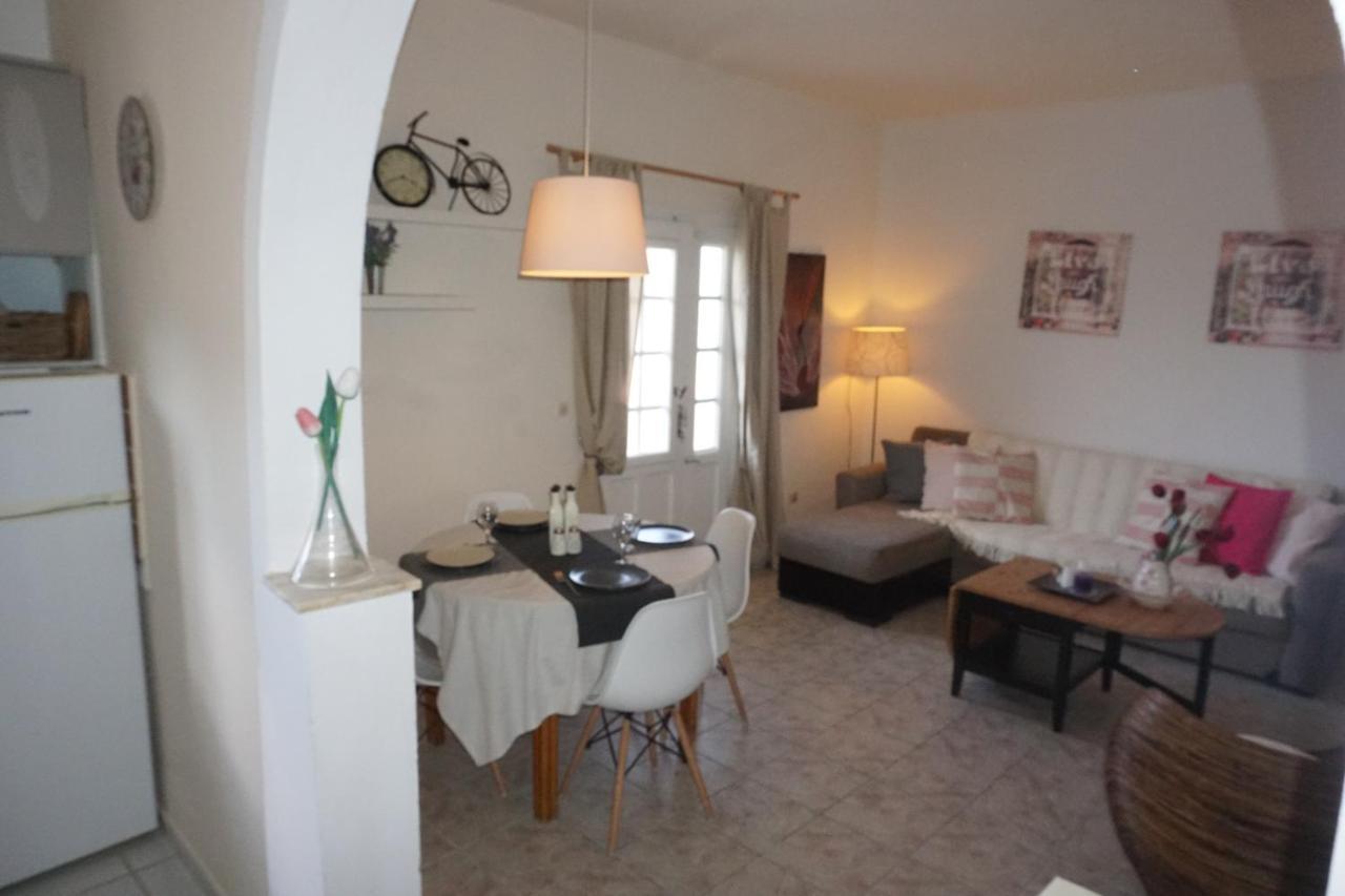 Acharavi Afrodite Apartments מראה חיצוני תמונה