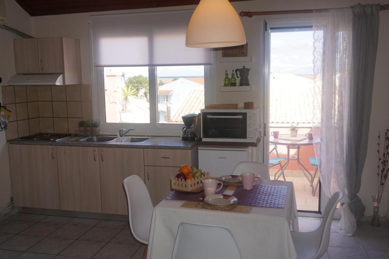 Acharavi Afrodite Apartments מראה חיצוני תמונה