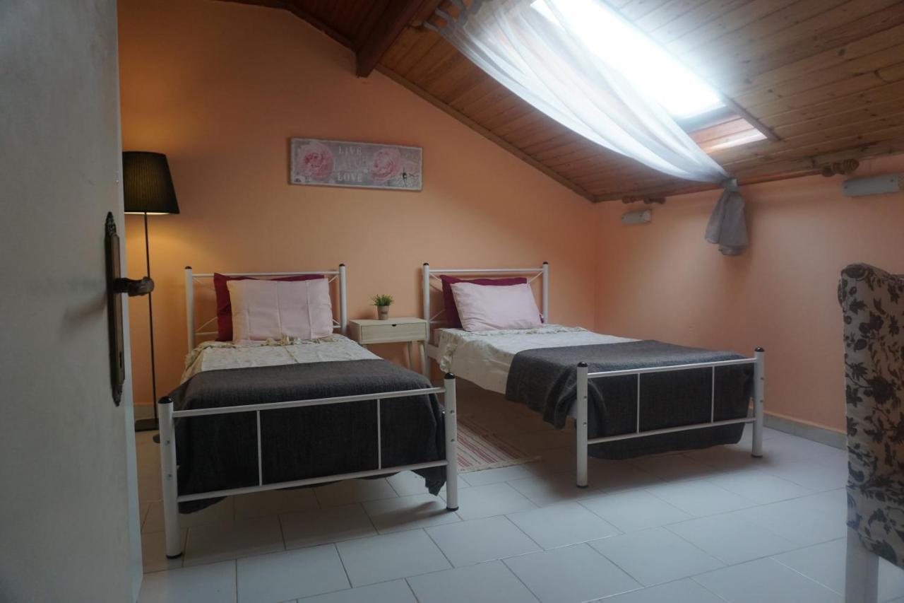 Acharavi Afrodite Apartments מראה חיצוני תמונה